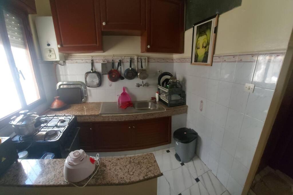 Appartement Au Centre De Tanger Nejma Esterno foto
