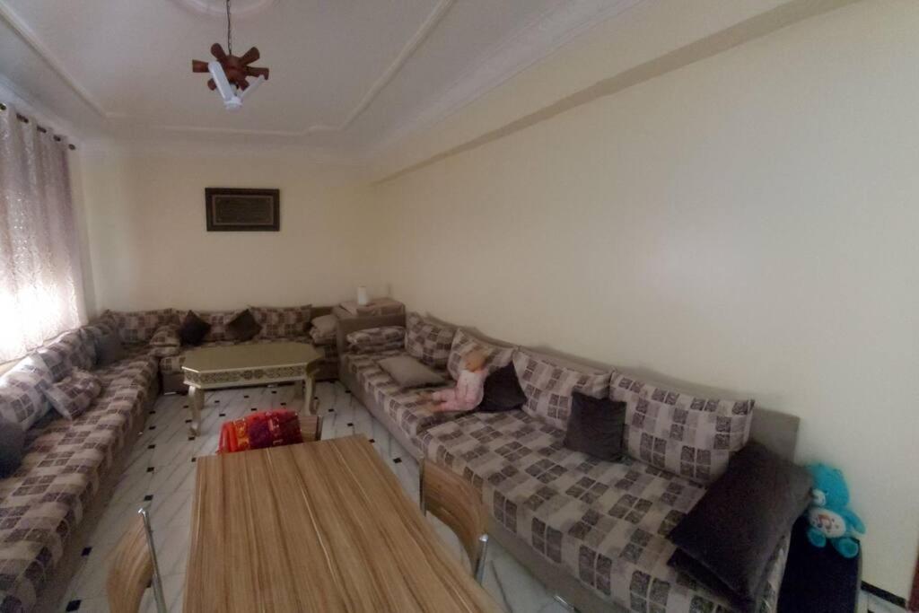 Appartement Au Centre De Tanger Nejma Esterno foto